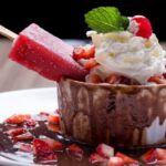 POSTRES & ALGO MÁS....